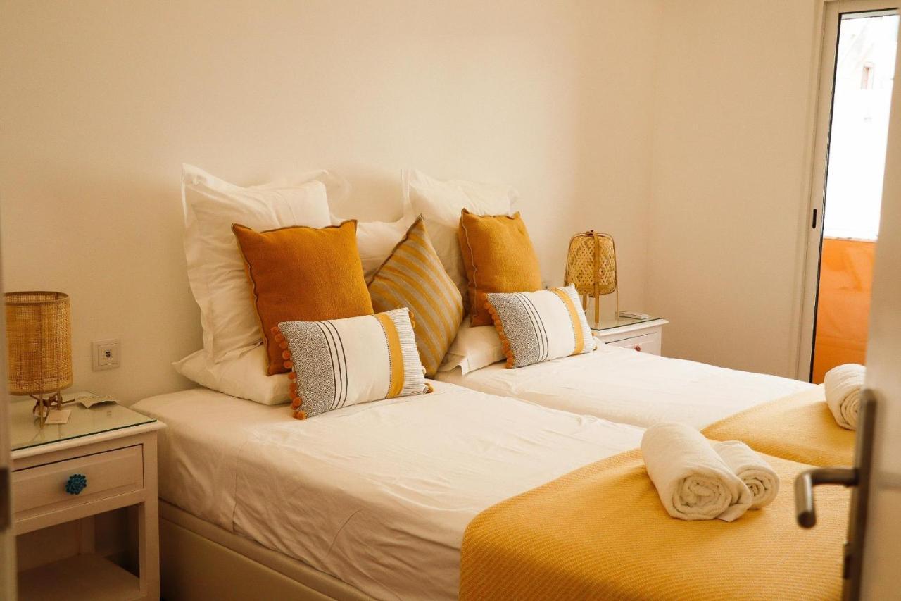 Luxury Flat In Faroアパートメント エクステリア 写真